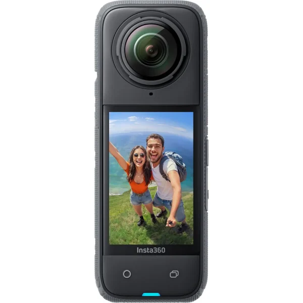 كاميرا Insta360 X4 360° 8K مع واقيات للعدسات