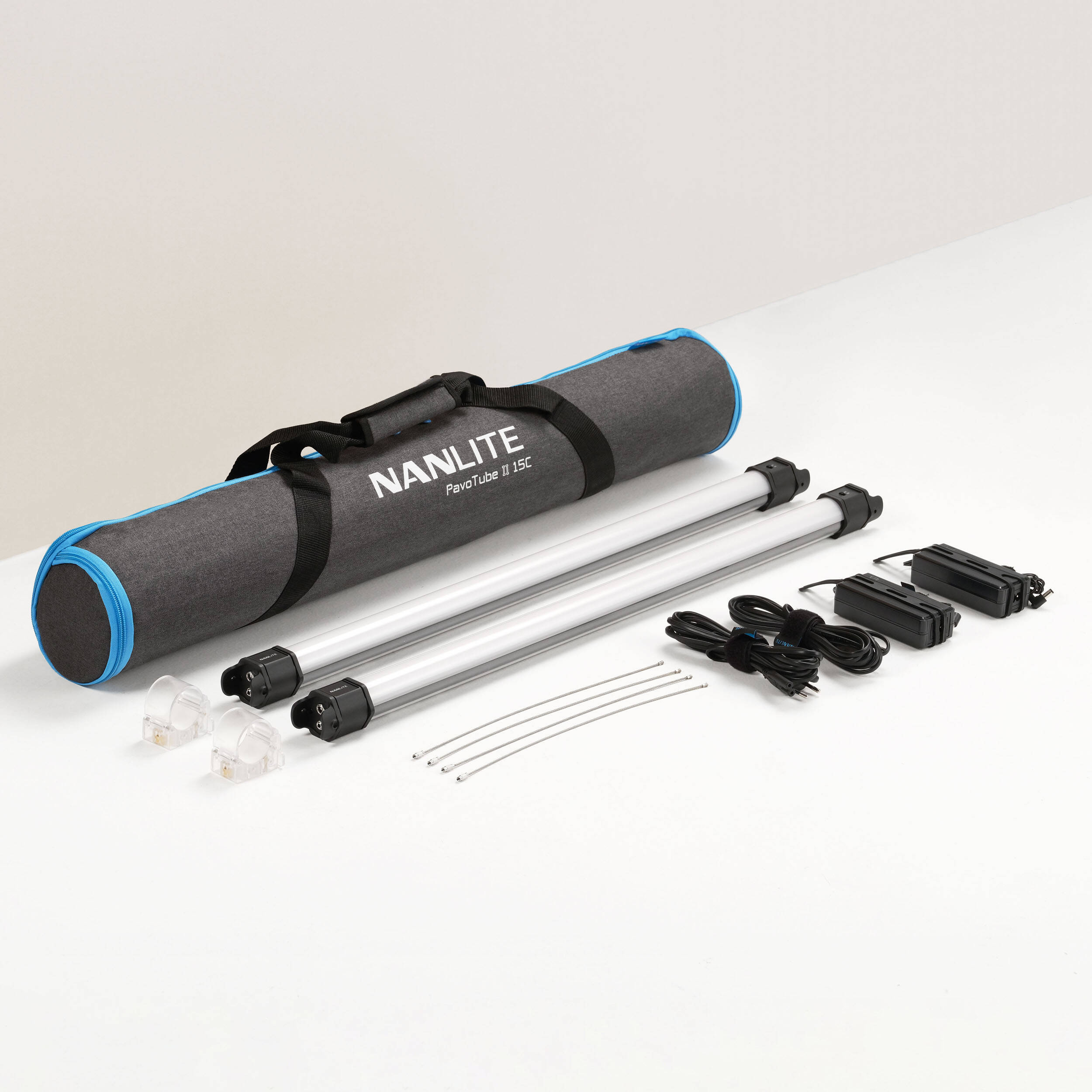 RGB-PavoTube-15C-II-2KIT-Lamp-77CM-Nanlite